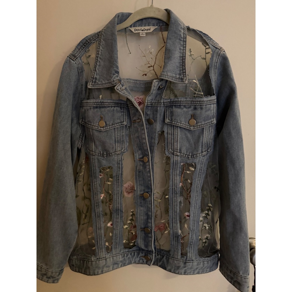 Davi & Dani SUMMER Denim jacket size Large NWOT - Picture 3 of 9
